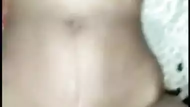 Slim Indian village wife fucked her hubby from top