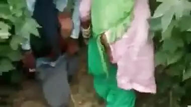 Village couple caught fucking outdoor