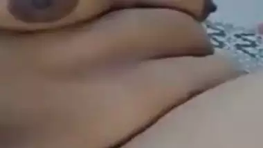 Tamil aunty sex MMS of a Chennai lady on a live webcam