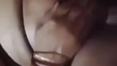 Clip of Bengali Desi wife with XXX hot body fingering herself close-up