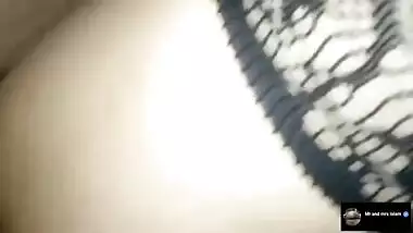 Deshi Arab Girl Loves How Boyfriend Fingers Her Pussy And Fucks Her Hardcore