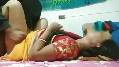 Desi Couple Hard Chudayee With Her Office Staff