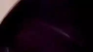 Desi chick fucking video with her bf goes live