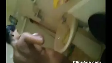 Young Sri Lankan whore captured full nude in bathroom – Part 1
