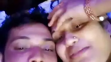 Beautiful bhabhi sex affair with cousin brother