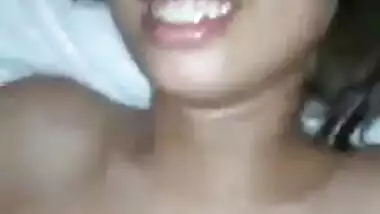 Desi looking girl anal fuck session with her lover