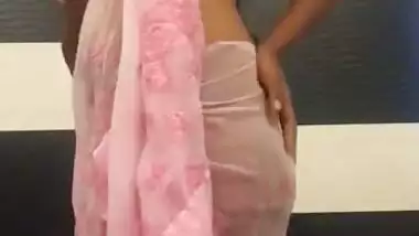 Shapely boobed desi bhabhi stripping saree