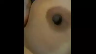 Favourable boy enjoys a quick blowjob from a lustful abode wife