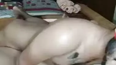 Newly married youthful pair XXX live sex show for cash