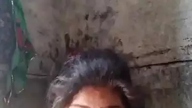 XXX clip of Dehati Desi wife taking obscene poses in the shower room