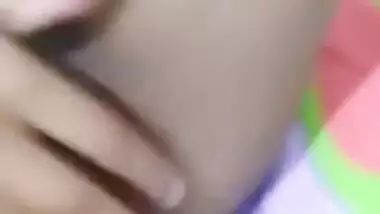 Indian teen pussy fingering on selfie cam