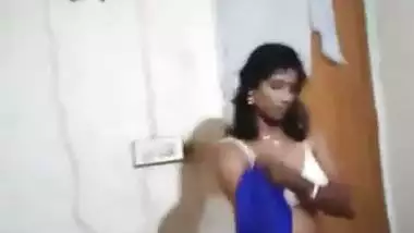 Tamil hottie Meera nude video