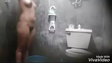 Big boobs college girl records her shower for her lover