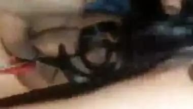 Beautiful indian aunty taking penis inside pussy