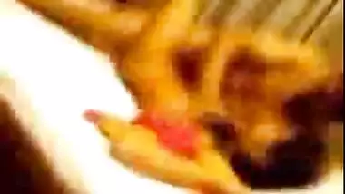 Leaked desi mms Hindi sex video of cousin sister Mona’s chudai