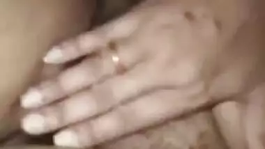 Horny bhabhi showing her big boobs and pussy