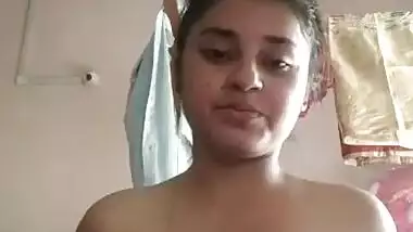 Desi wife sexy boobs