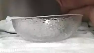 I like to play squirting games after school